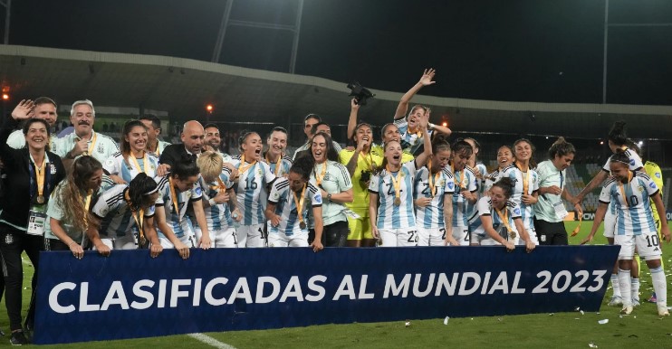 Messi inspira