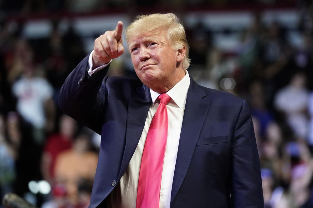 Trump Regresa