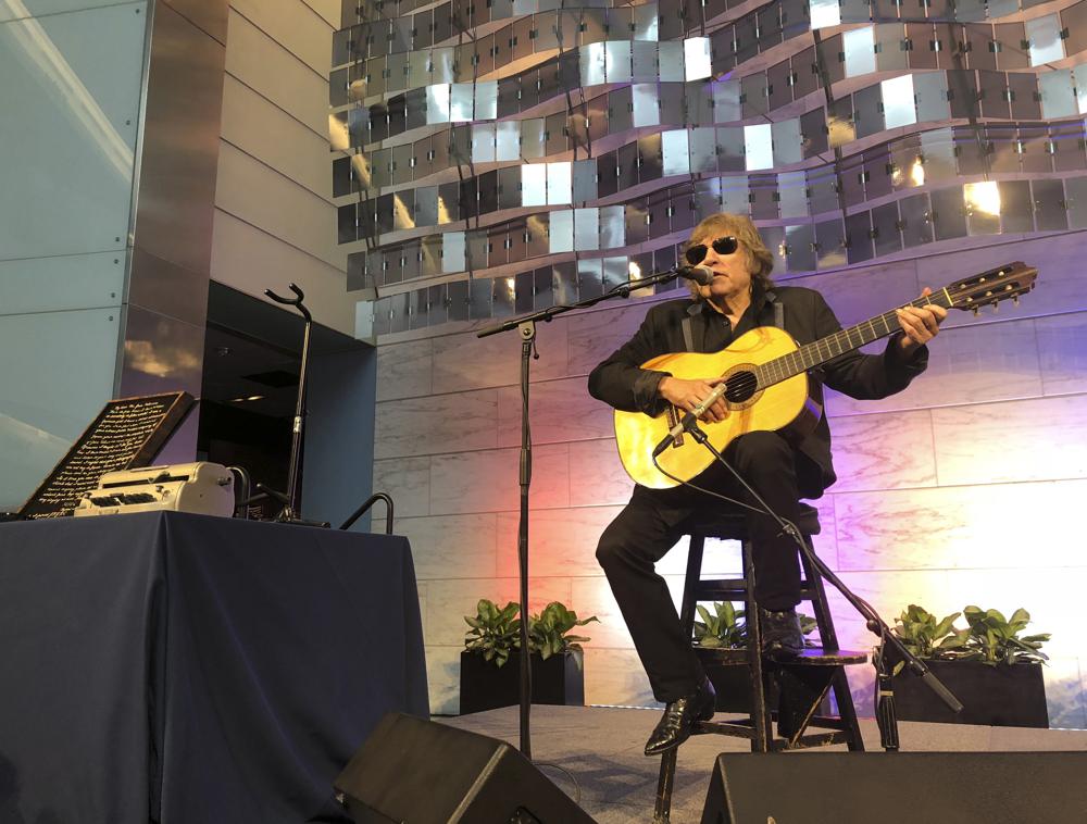 José Feliciano