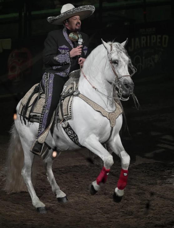 Pepe Aguilar